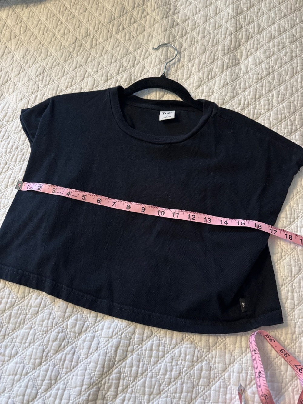 ✨ 3 for $30 ✨ TNA Top - Picture 3 of 3